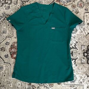 Catarina One-Pocket Scrub Top